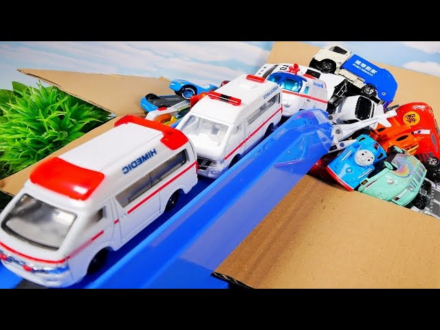 Tomica Various Type of Cars Come Out of the Box Automatically Escalator System ☆ How to make Auto??